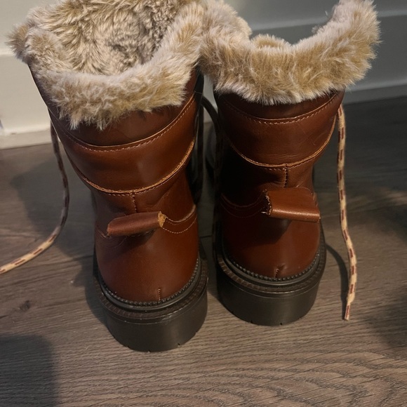Zara Brown Winter Boots with Plush Fur and Chunky Sole - Picture 3 of 6